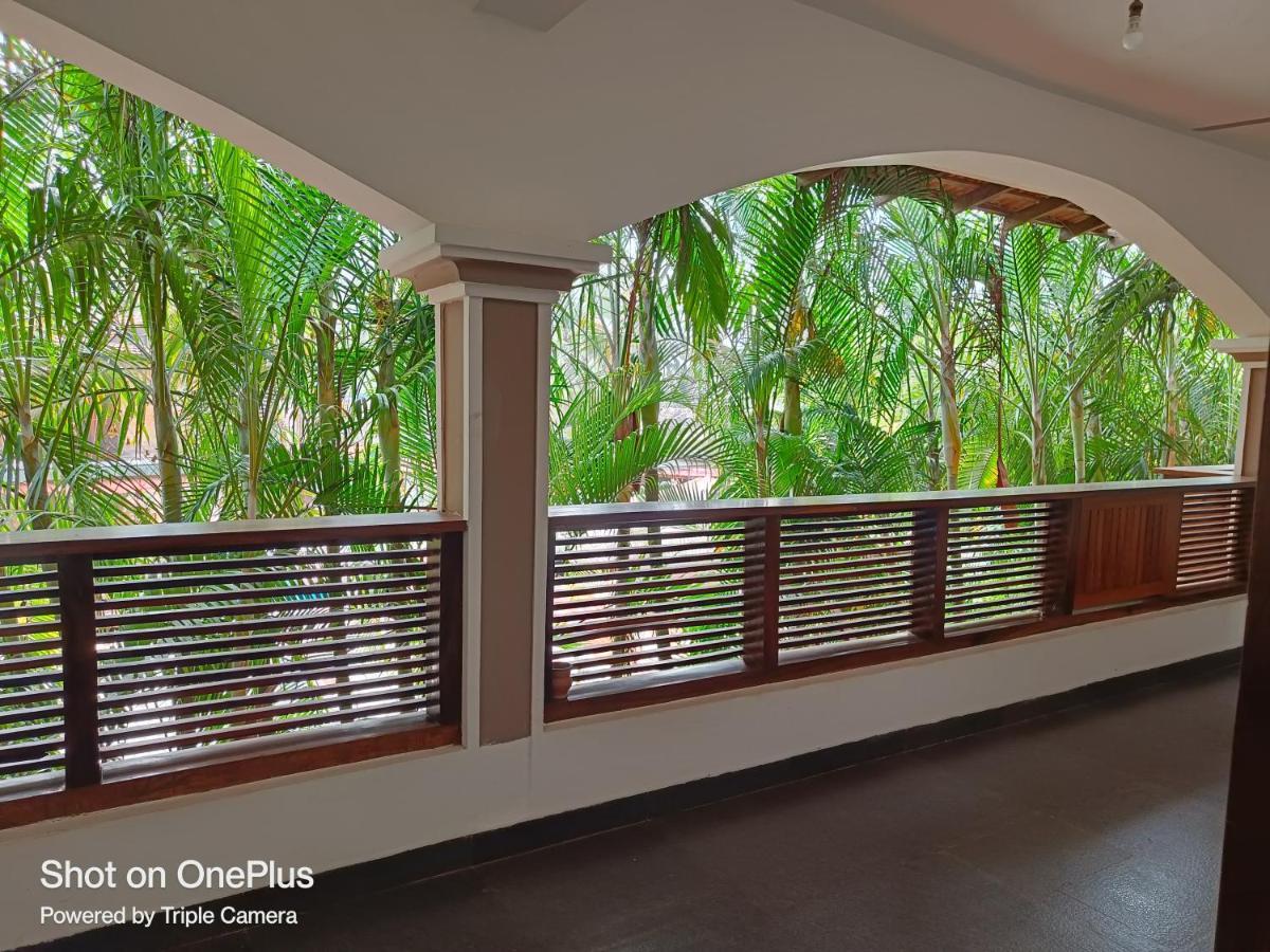 Dunhill Beach Resort Агонда Екстер'єр фото