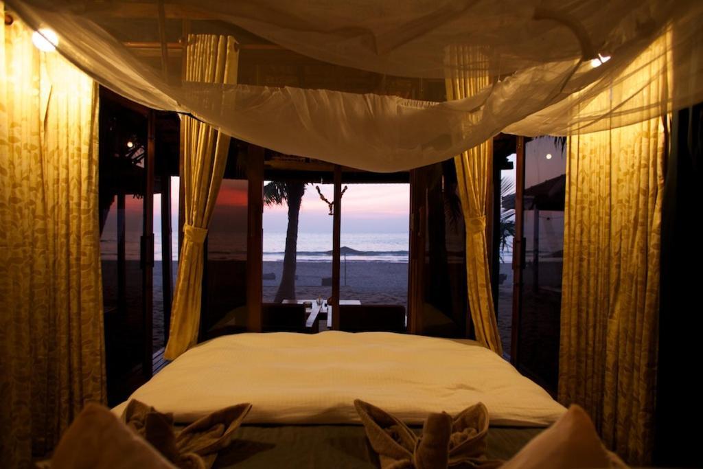 Dunhill Beach Resort Агонда Екстер'єр фото