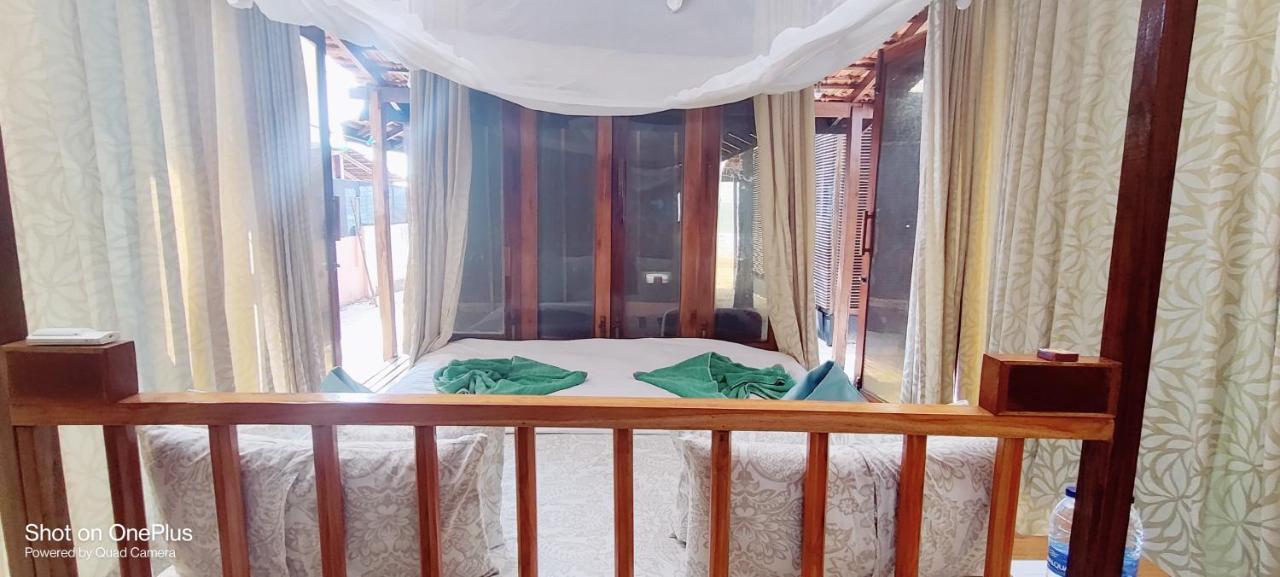 Dunhill Beach Resort Агонда Екстер'єр фото