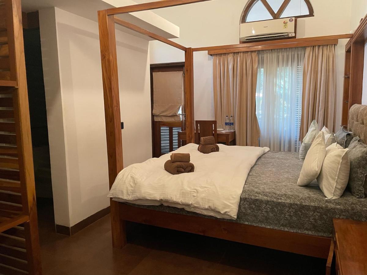 Dunhill Beach Resort Агонда Екстер'єр фото