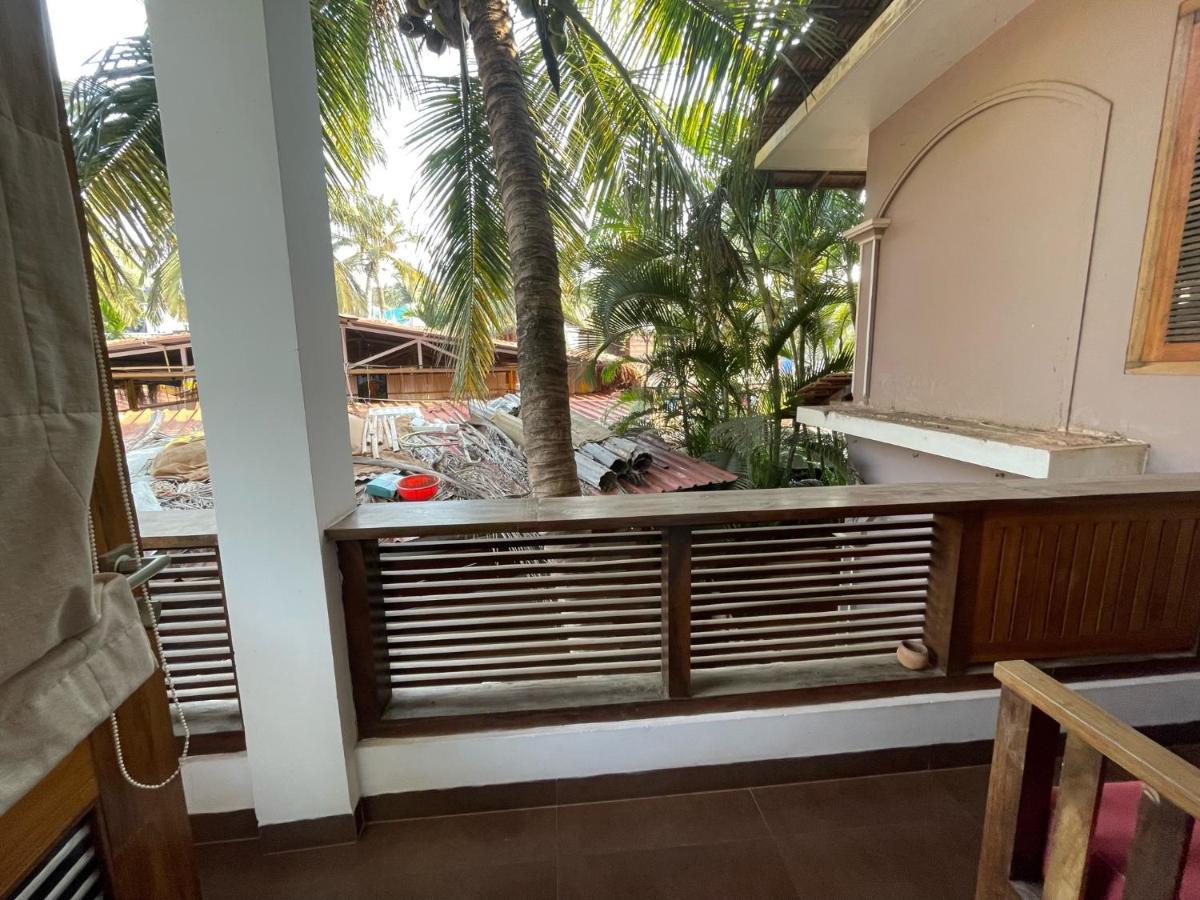 Dunhill Beach Resort Агонда Екстер'єр фото